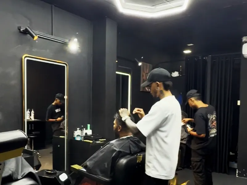 Salon Interior